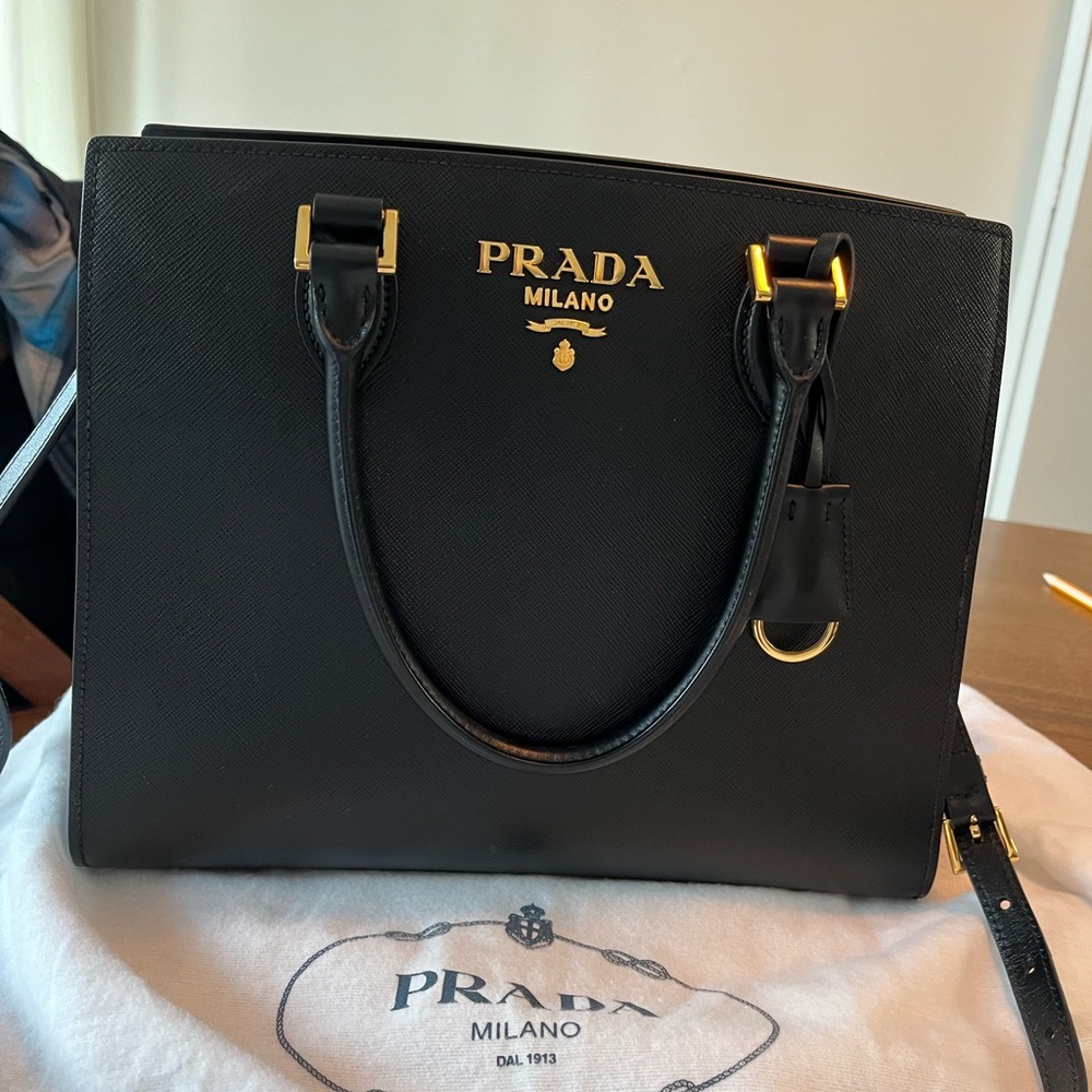 Prada Black Saffiano Leather Handbag Satchel with crossbody strap